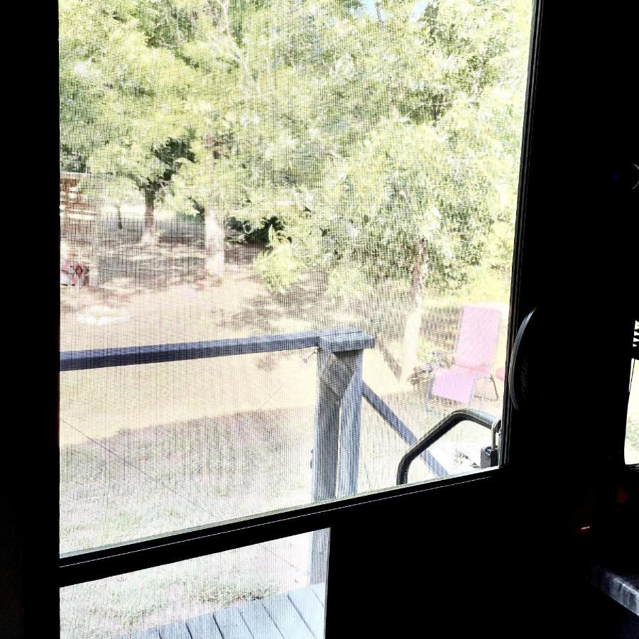 Pet Friendly Graham Home Route 66 At The Mistletoe Farm Esterno foto